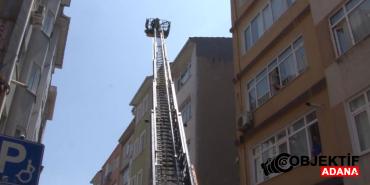 kadikoyde-ustanin-acik-unuttugu-tup-catida-yangin-cikardi-zgwt.jpg