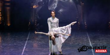 rus-eifman-balesinden-akmde-anna-karenina-performansi-kwf9.jpg