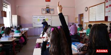 son-dakika-ardahanda-16-nisan-carsamba-yarin-okullar-tatil-mi-sbn2.jpg
