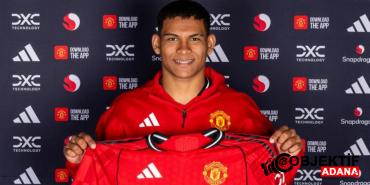 manchester-uniteda-18lik-paraguayli-cmfl.jpg