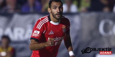 benfica-estrelayi-tek-golle-devirdi-kerem-akturkoglu-macta-sure-almadi-lkud.jpg