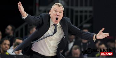 sarunas-jasikevicius-durdurulamaz-bir-performans-ortaya-koydu-igpr.jpg