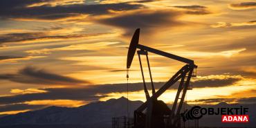 trumpin-aciklamasindan-dakikalar-once-petrol-piyasasinda-580-milyon-dolarlik-supheli-islem-l7as.jpg