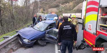 bursada-otomobil-bariyere-carpti-iki-yarali-ytr7.jpg