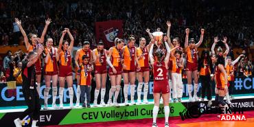 galatasaray-turk-sporunda-bir-ilki-yasadi-akwk.jpg