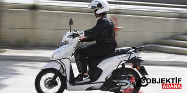 kocaelide-trafigi-tehlikeye-dusuren-motosikletliye-175-bin-lira-ceza-win8.jpg