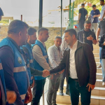 Feke-Belediye-Baskani-Comert-Ozen-belediye-personeliyle-bayramlasti.jpg