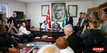 IYI-Parti-Genel-Baskan-Yardimcilari-Tas-ve-Ulusoy-Adana039da-temaslarda.jpg