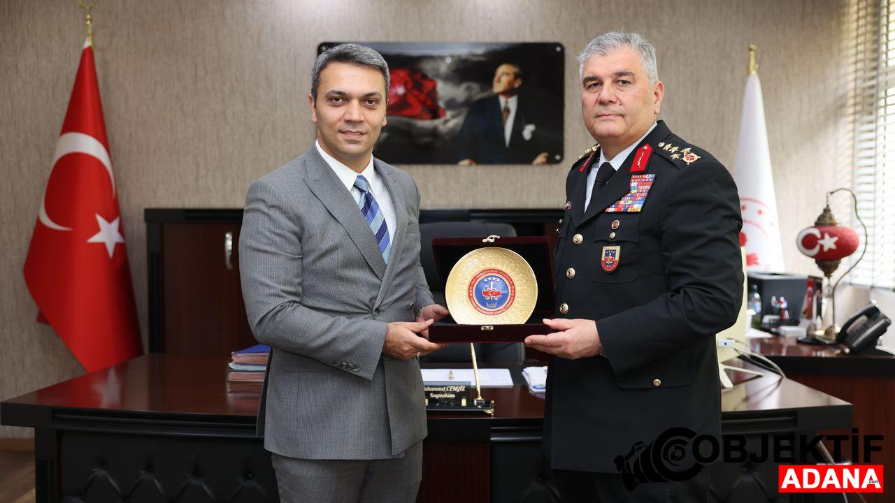 Jandarma-Genel-Komutani-Orgeneral-Ali-Cardakci-Adana039da-ziyaretlerde-bulundu.jpg