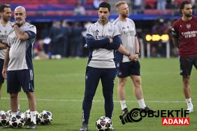 arsenal-teknik-direktoru-mikel-arteta-su-anki-sampiyon-onlar-ve-biz-de-o-kupayi-onlardan-almak-icin.jpeg