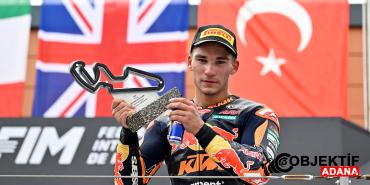 deniz-oncu-dunya-moto2-sampiyonasinin-barselona-ayaginda-piste-cikacak-gkgc.jpg