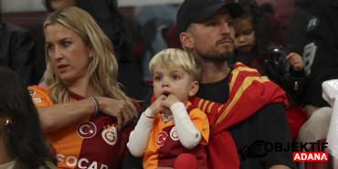 dries-mertens-galatasarayin-sampiyonluk-maci-icin-turkiyeye-geliyor-xvig.jpg