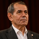dursun-ozbekten-sampiyonluk-mesaji-simdi-onumuzde-yeni-hedefler-var-ji0o.jpg
