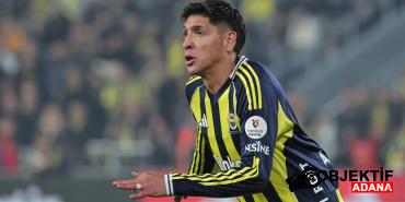 fenerbahcede-ilk-ayrilik-gerceklesti-eyupspor-macinda-da-oynamayacak-v0zv.jpg