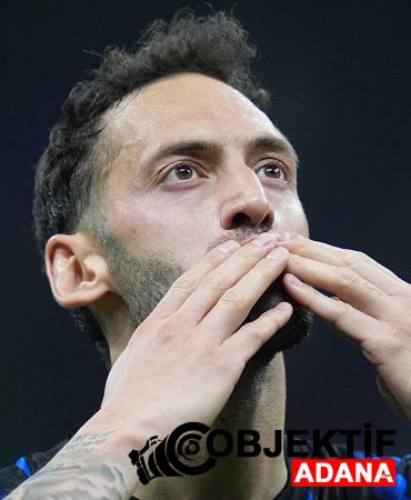 hakan-calhanoglu-interle-ikinci-sampiyonluguna-bir-puanlik-mesafede-euqy.jpg