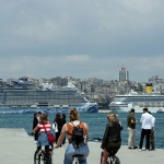 istanbulda-dev-kruvaziyer-yogunlugu-havadan-goruntulendi-xshr.jpg