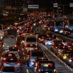 istanbulda-trafik-kilitlendi-yogunluk-yuzde-87e-ulasti-13yb.jpg