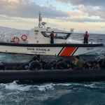 izmirde-kacak-gocmen-operasyonu-34u-kurtarildi-40i-yakalandi-o9tj.jpg