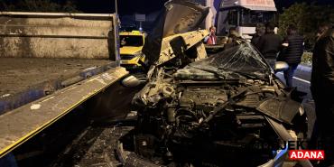 kiliste-park-halindeki-tira-carpan-otomobildeki-2-kisi-yaralandi-xolm.jpg