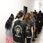 kocaeli-merkezli-23-ilde-sahte-arac-kiralama-operasyonu-35-tutuklama-ifqc.jpg