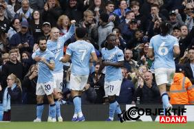 manchester-city-hata-yapmadi-arsenali-takibe-devam-etti-buay.jpg