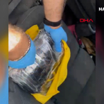mersinde-takibe-alinan-aractan-23-kilo-esrar-cikti-t5yw.jpg