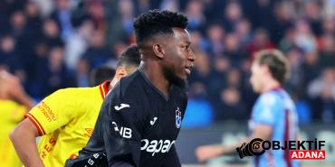onana-sakatlandi-ahmet-dogan-penalti-yaptirdi-51yf.jpg