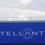 stellantis-avrupada-cinli-ortak-ile-elektrikli-arac-uretecek-f1bj.jpg