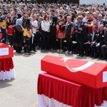 tekirdagda-sehit-polisin-cenazesinde-aci-olay-ud9a.jpg
