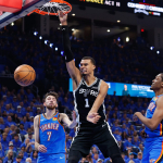 wembanyamadan-destansi-performans-san-antonio-spurs-iki-uzatma-sonunda-thunderi-devirdi-xiex.jpg