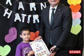 Adana-ve-cevre-illerde-ogrenciler-karnelerini-aldi.jpg