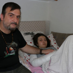 Adana039da-12-kattan-duserek-yaralanan-cocuk-taburcu-edildi.jpg