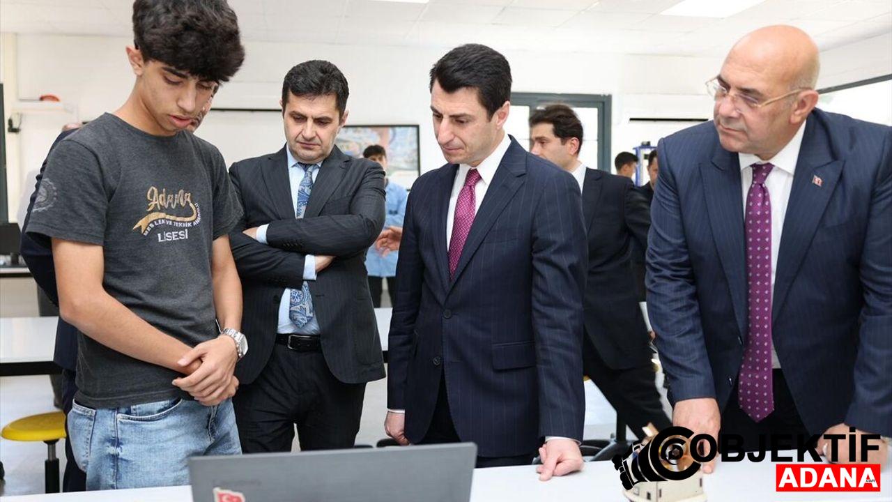 Milli-Egitim-Bakan-Yardimcisi-Macit-Adana039da-ziyaretlerde-bulundu.jpg