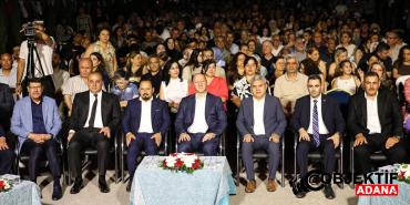 Sanatci-Ahmet-Selcuk-Ilkan-Adana039da-konser-verdi.jpg