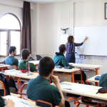 bakan-tekin-acikladi-cuma-gunu-okullar-tatil-hemh.jpg