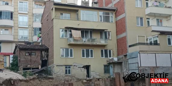 bilecikte-insaat-sirasinda-binanin-temeli-kaydi-apar-topar-tahliye-edildiler-o9vt.jpg