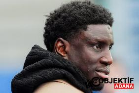 demba-ba-fransiz-takimi-le-havrenin-yeni-sportif-direktoru-oldu-oc2l.jpg
