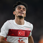 galatasarayin-can-uzun-icin-eintracht-frankfurta-yaptigi-teklif-belli-oldu-0urh.jpg