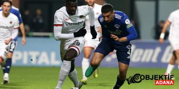 genclerbirligi-mbaye-niang-ile-yollarini-ayirdi-na9w.jpg