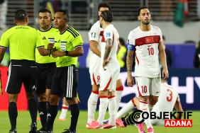 hakan-calhanoglu-genclere-sahip-cikalim-bu-benim-belki-son-dunya-kupam-olacak-vziz.jpg