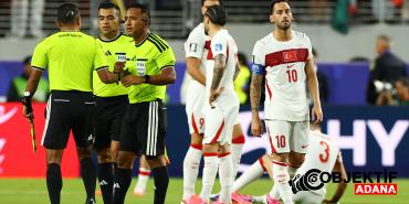hakan-calhanoglu-genclere-sahip-cikalim-bu-benim-belki-son-dunya-kupam-olacak-vziz.jpg