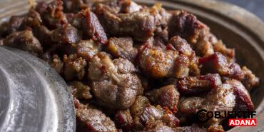 icli-kofte-ve-kavurma-diyerek-esek-eti-yedirmisler-bakanlik-firmalari-tek-tek-ifsa-etti-fjvy.jpg