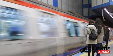 istanbul-havalimani-halkali-metro-hattinda-yolcu-rekoru-qpen.jpg