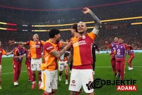 mauro-icardi-25-valizle-istanbuldan-ayrildi-zrmh.jpg