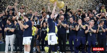 nando-de-colo-efsanevi-kariyerini-kupayla-sonlandirdi-y4tl.jpg