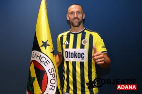 vedat-muriqi-resmen-fenerbahceye-geri-dondu-ton8.jpg