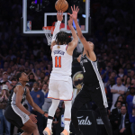 victor-wembanyama-nba-tarihinde-bir-ilki-basardi-ac04.jpg
