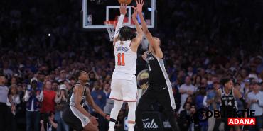 victor-wembanyama-nba-tarihinde-bir-ilki-basardi-ac04.jpg