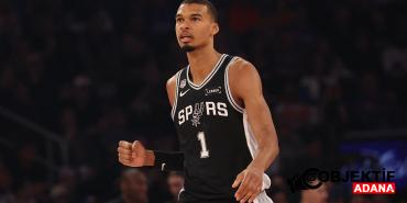 victor-wembanyama-new-york-knicksi-ezdi-gecti-magic-johnsondan-sonra-bir-ilki-gerceklestirdi-o4nl.jp_.jpeg