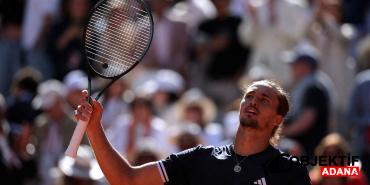 zverev-kariyerinde-ikinci-kez-roland-garros-finalinde-7e84.jpg